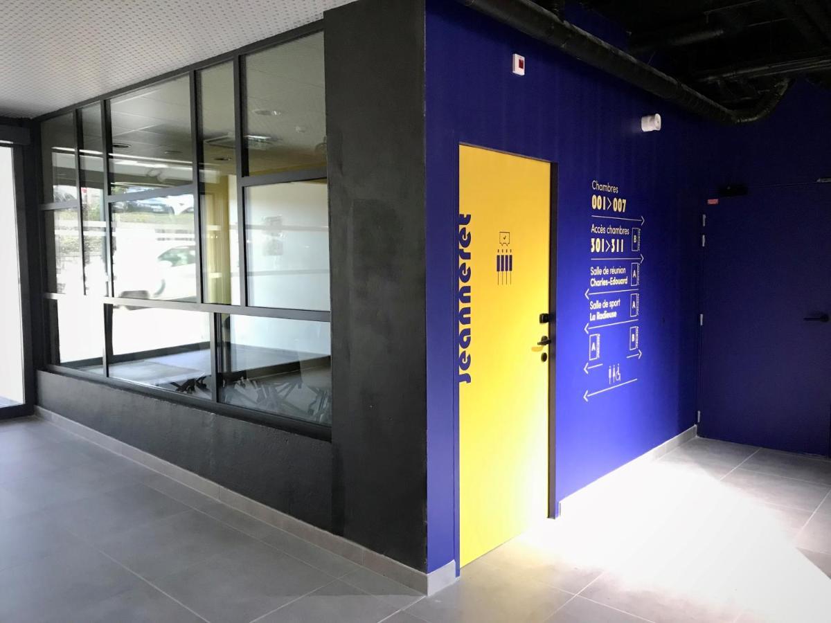 Ibis Styles Dreux Centre Gare Exterior foto