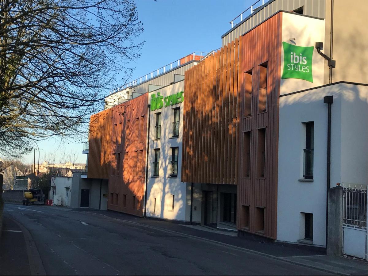 Ibis Styles Dreux Centre Gare Exterior foto