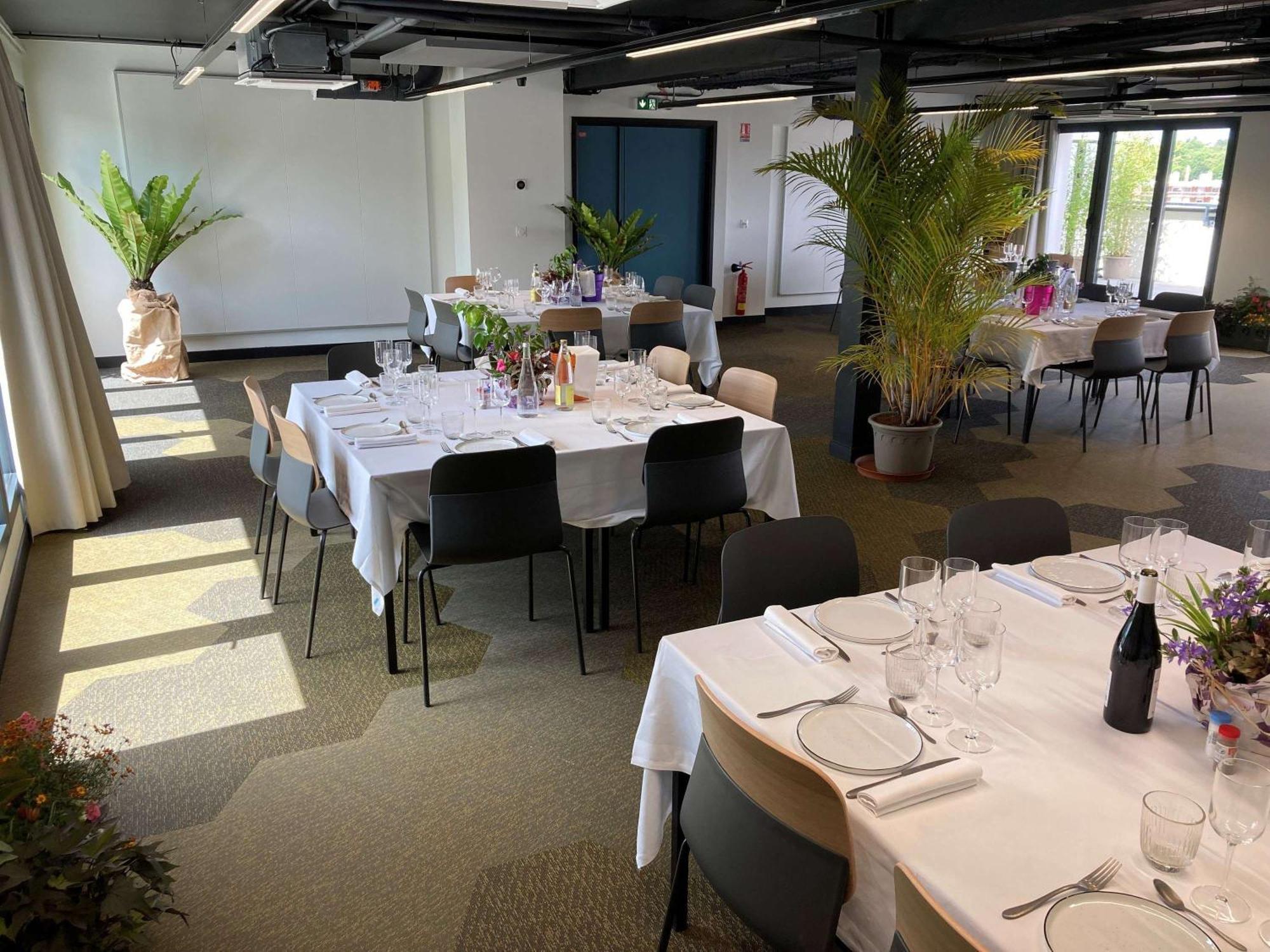 Ibis Styles Dreux Centre Gare Exterior foto