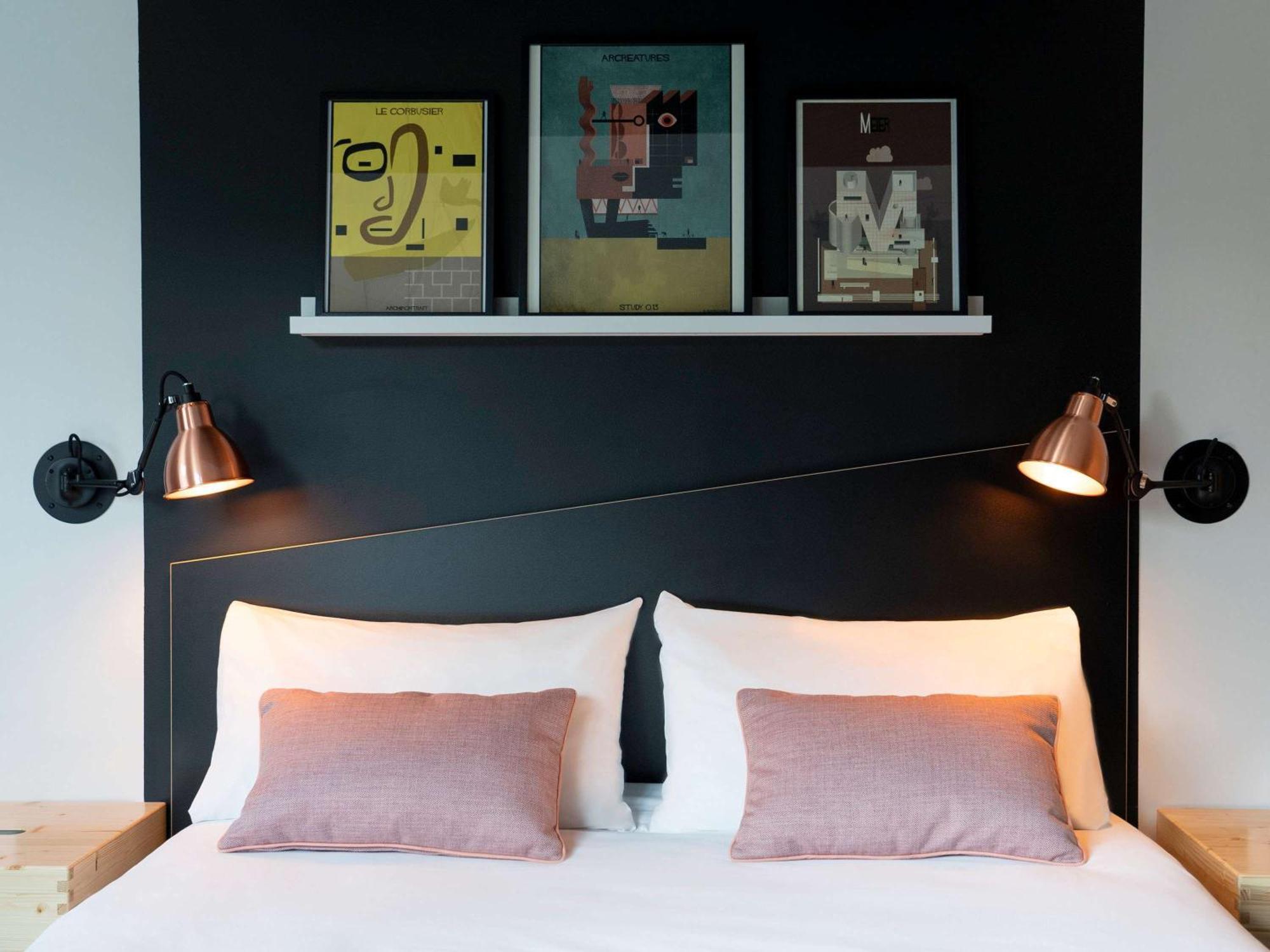 Ibis Styles Dreux Centre Gare Exterior foto